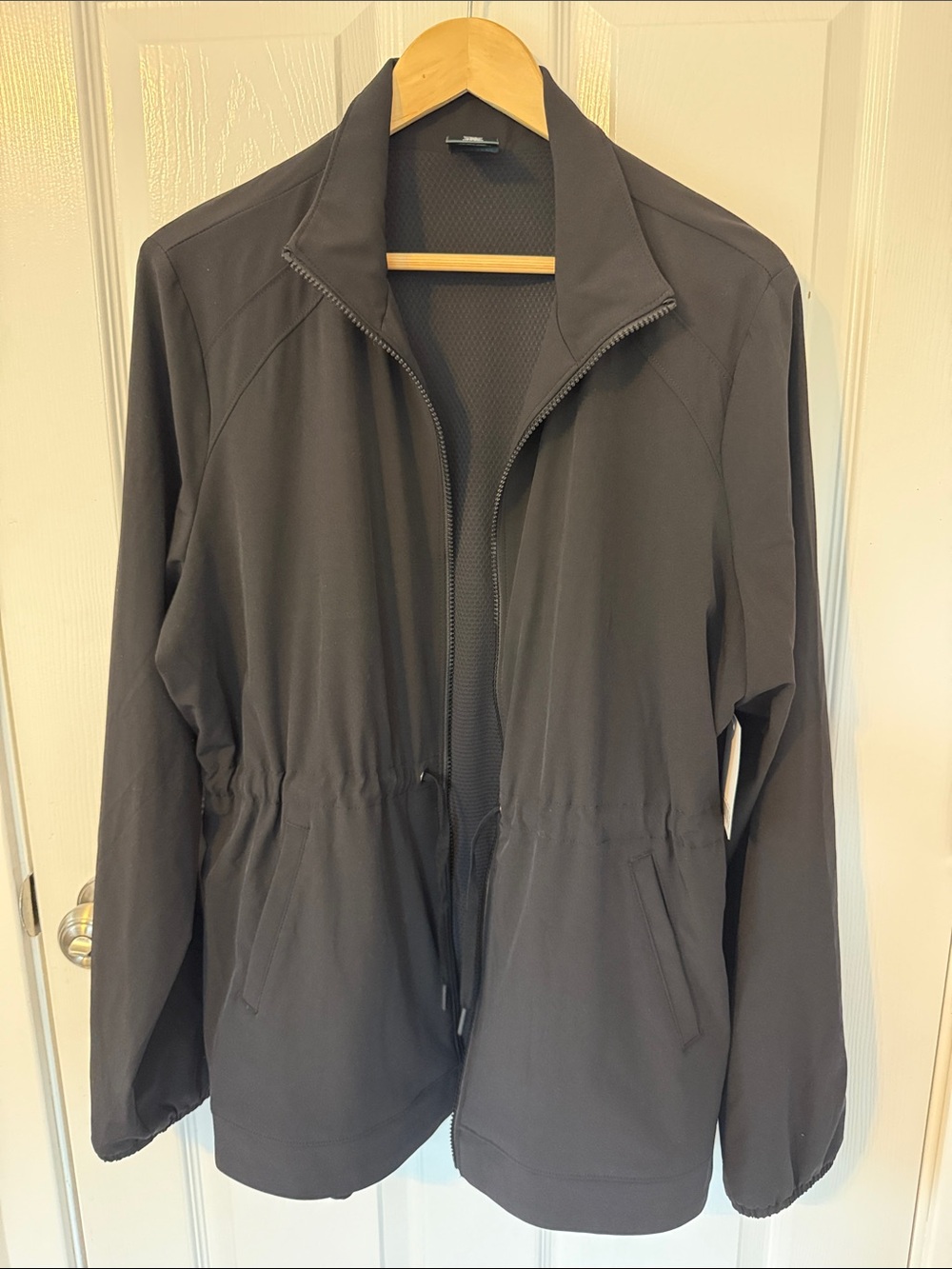 tek gear black jacket with cinch waistband